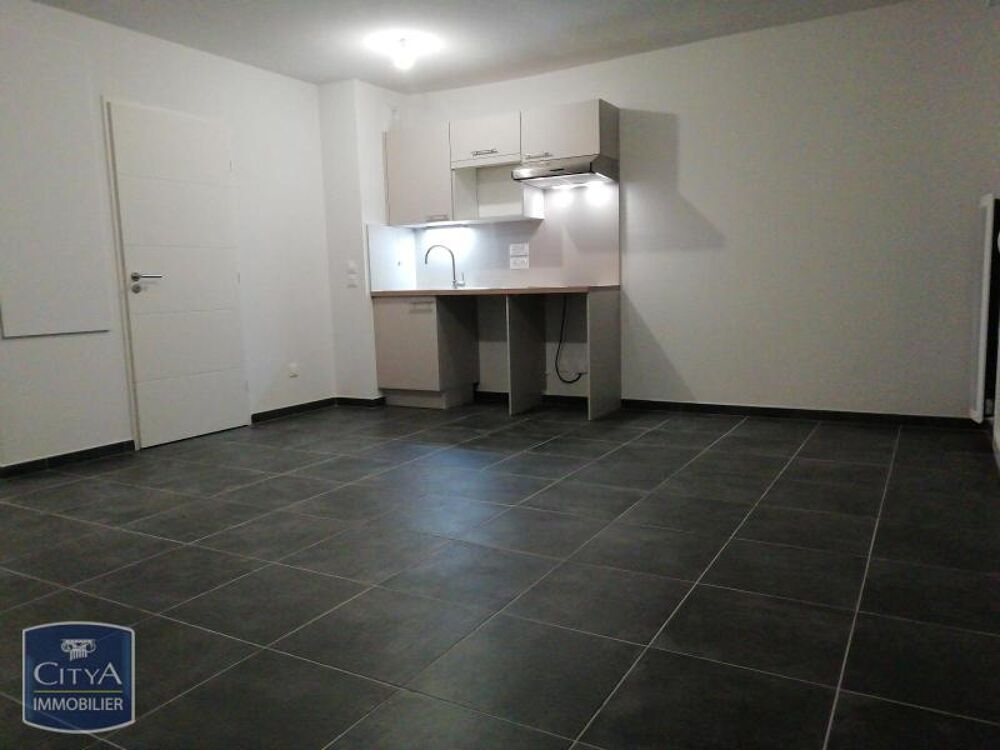 EXCLUSIVITÉ - APPARTEMENT T1 AVEC TERRASSE À louer : ven....