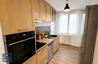  Appartement à louer 3 pièces 57 m²
