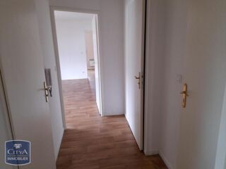  Appartement à louer 3 pièces 57 m²