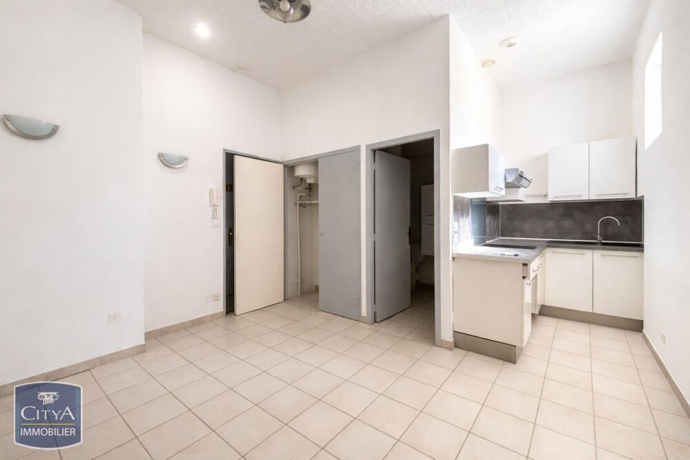 location Appartement - 1 pièce(s) - 19 m² Marignane (13700)