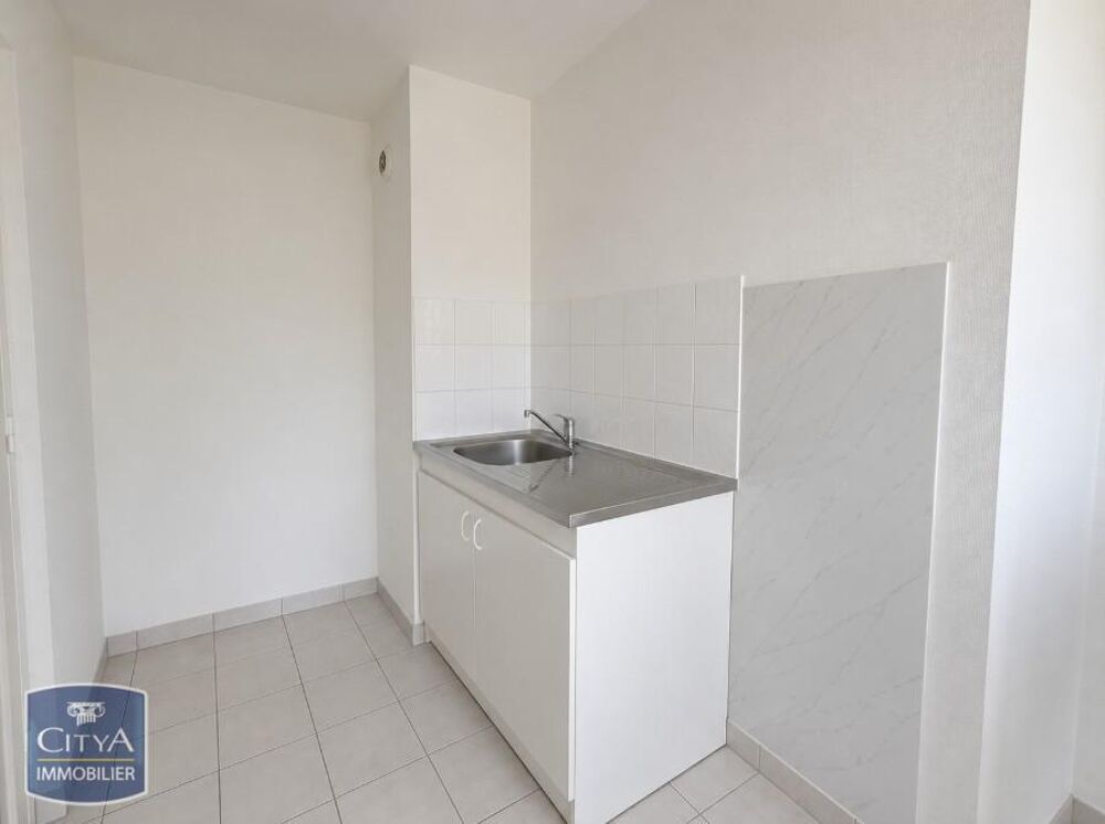 À LOUER - NIMES - APPARTEMENT 2 PIECES - RESIDENCE OPPID....