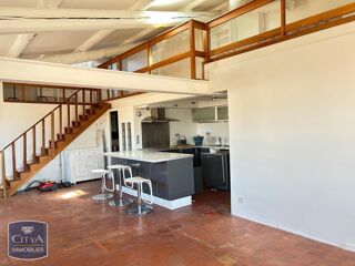  Appartement à louer 2 pièces 67 m²