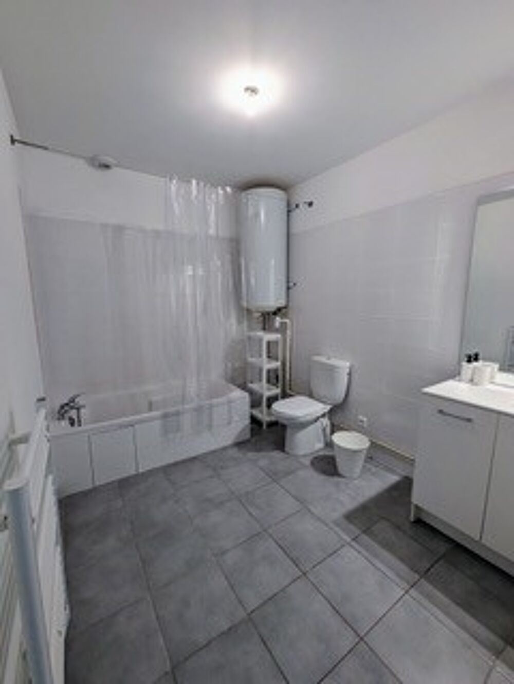 location Appartement - 17 m² Saint-Etienne (42100)