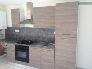  Appartement à louer 3 pièces 64 m²