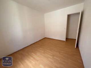  Appartement à louer 3 pièces 49 m²