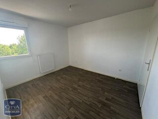  Appartement à louer 2 pièces 44 m²