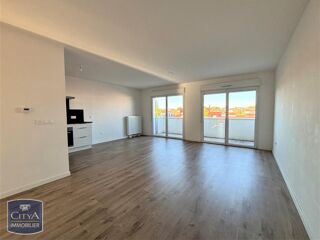  Appartement à louer 3 pièces 64 m²