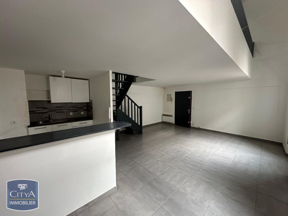 location Appartement - 2 pièce(s) - 55 m² Nîmes (30000)