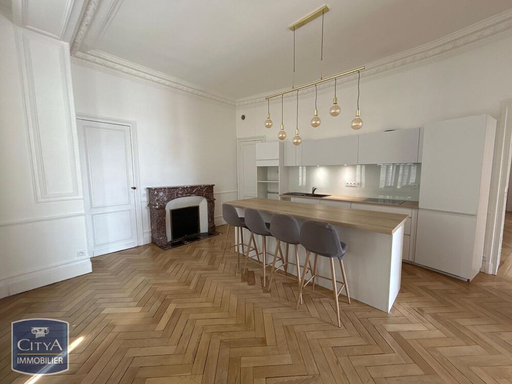 À LOUER : APPARTEMENT T5 NON MEUBLE - BORDEAUX / VICTOIR....