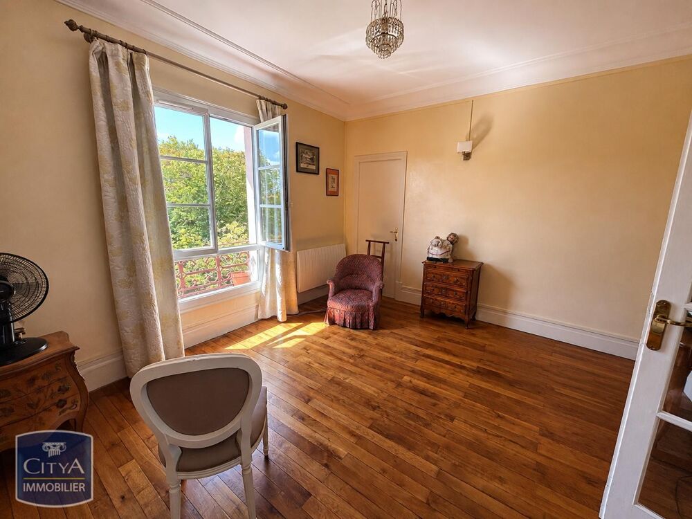 location Appartement - 4 pièce(s) - 89 m² La Rochelle (17000)
