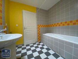  Appartement à louer 2 pièces 58 m²