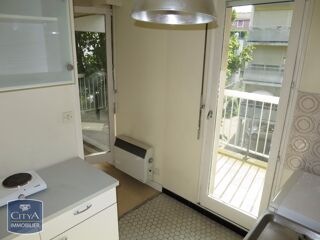  Appartement à louer 1 pièce 30 m²