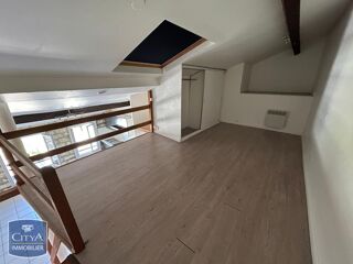  Appartement à louer 2 pièces 48 m²