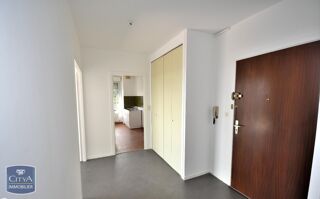  Appartement � louer 3 pi�ces 76 m�