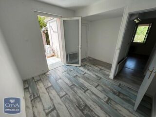  Appartement à louer 4 pièces 72 m²