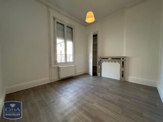  Appartement à louer 3 pièces 78 m²
