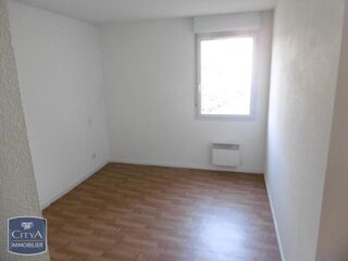  Appartement à louer 3 pièces 61 m²