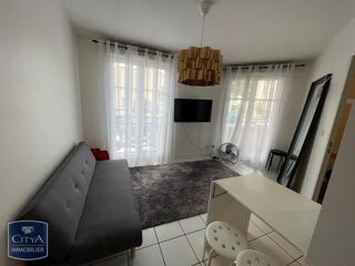  Appartement à louer 2 pièces 34 m²