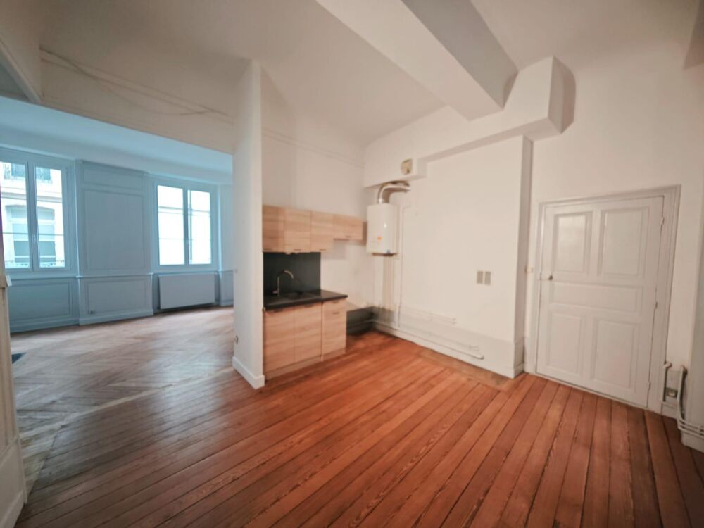 location Appartement - 3 pièce(s) - 63 m² Chalon-sur-Saône (71100)