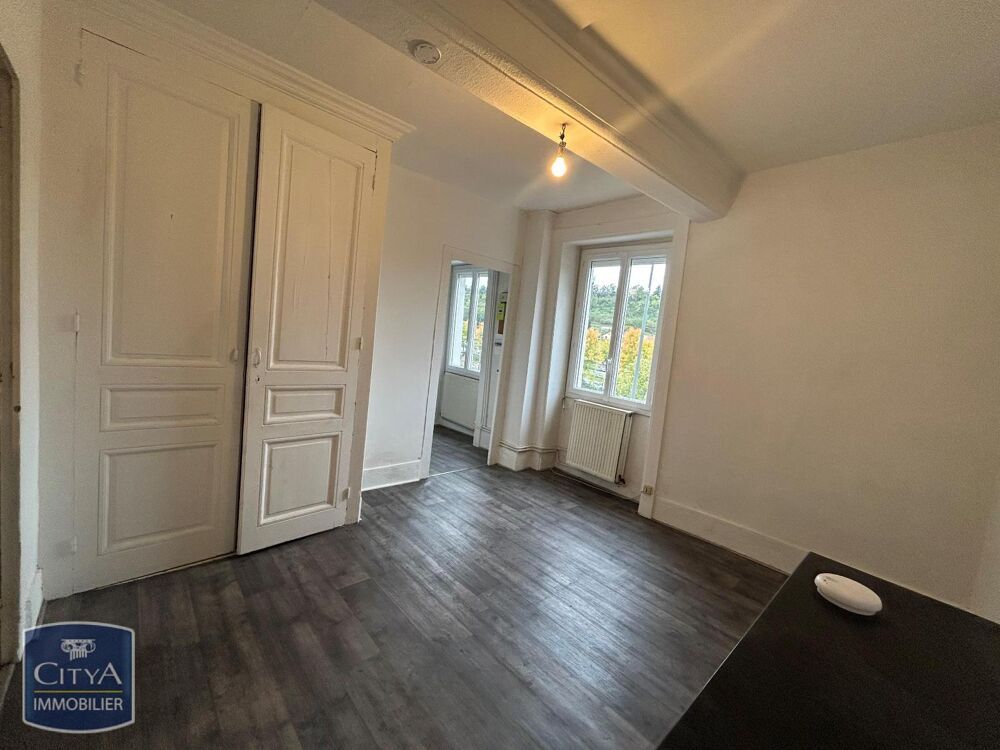 À LOUER : Appartement T2 situé à Rive de Gier, Ce bien s....
