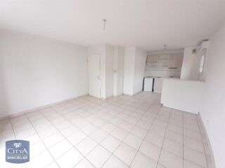  Appartement à louer 2 pièces 45 m²
