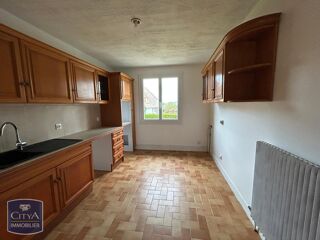  Appartement à louer 4 pièces 79 m²