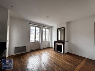  Appartement à louer 3 pièces 43 m²