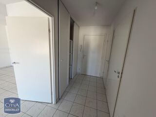  Appartement à louer 2 pièces 49 m²