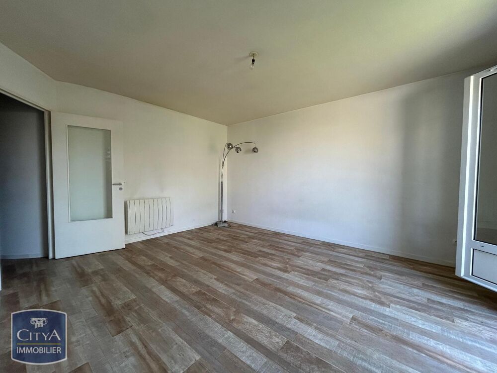 À LOUER Chartres proche gare, appartement de type T1 sit....
