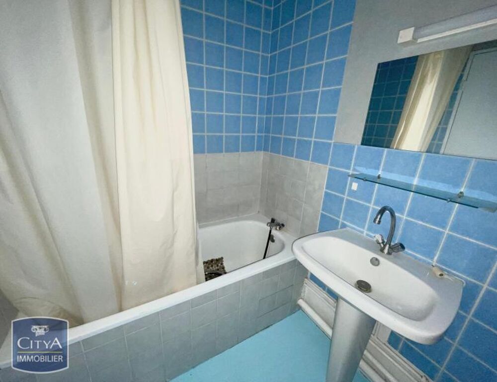 Haut de Lons - À LOUER : Appartement T1 situé à Lons, da....