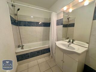  Appartement à louer 2 pièces 43 m²