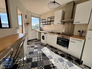  Appartement à louer 3 pièces 74 m²