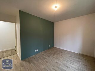  Appartement à louer 3 pièces 76 m²
