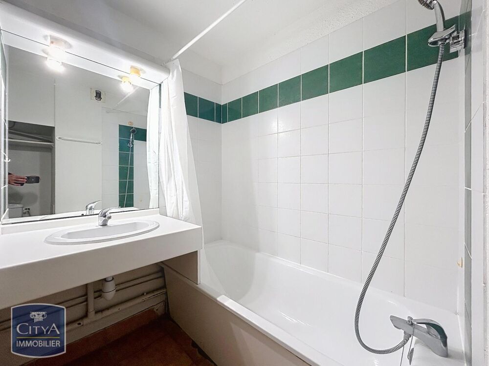 location Appartement - 1 pièce(s) - 23 m² Nîmes (30000)