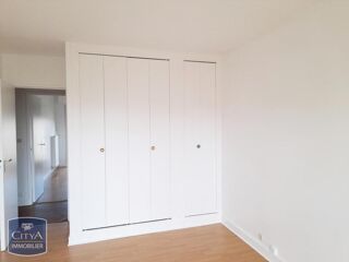  Appartement à louer 3 pièces 71 m²