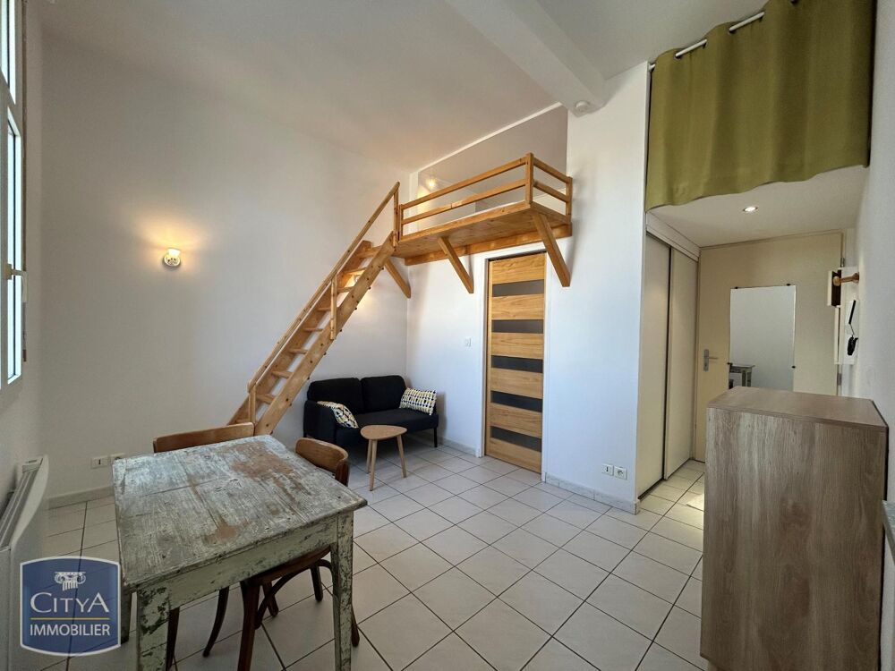 À LOUER : Appartement T1 meublé au premier étage situé à....
