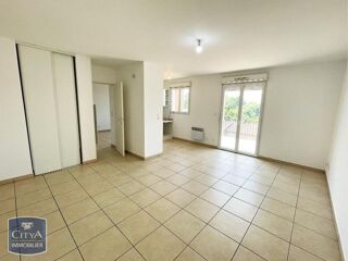 location Appartement - 2 pièce(s) - 43 m² Le Pontet (84130)