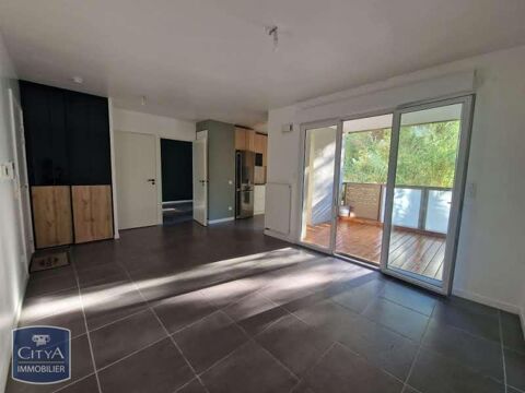   Location Appartement Appartement - 2 pièce(s) - 42 m²