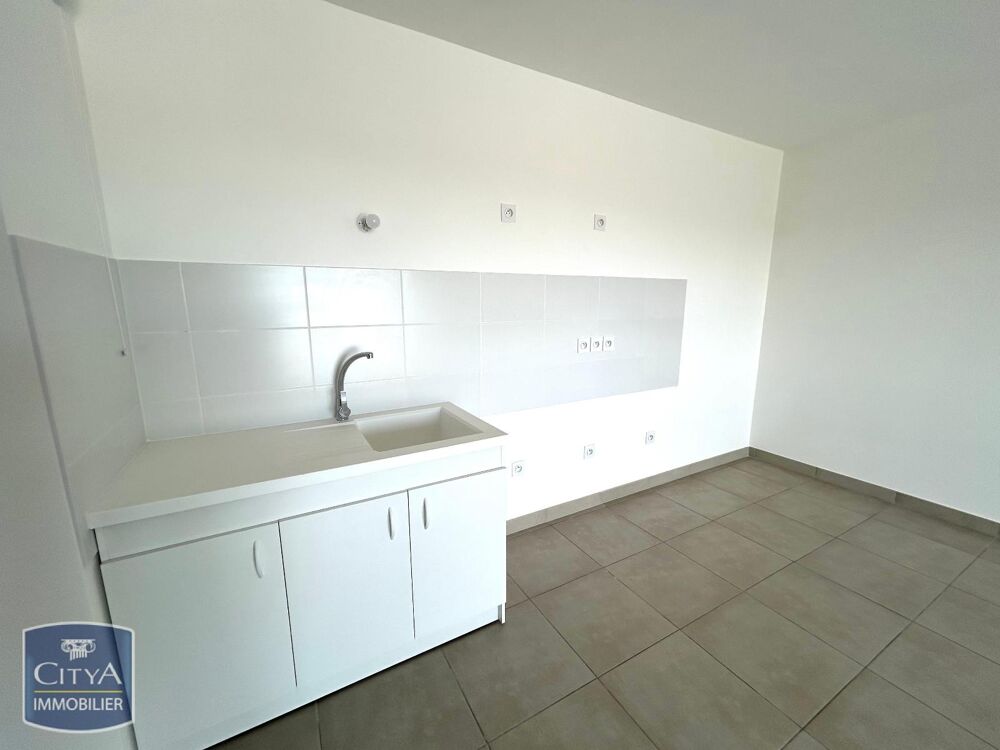 À LOUER : Appartement situé dans une résidence sécurisée....