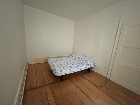  Appartement � louer 2 pi�ces 77 m�