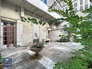  Appartement à louer 2 pièces 78 m²