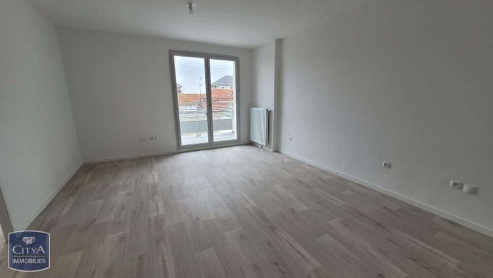 location Appartement - 2 pièce(s) - 40 m² Ballancourt-sur-Essonne (91610)