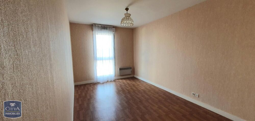 location Appartement - 2 pièce(s) - 55 m² Châteauroux (36000)
