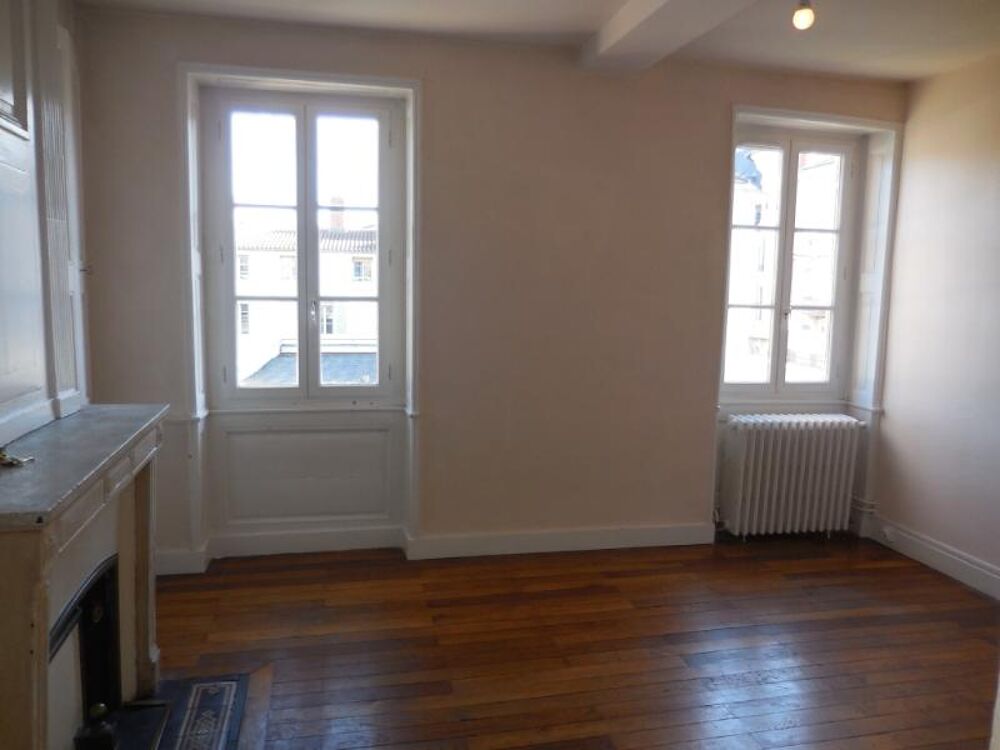 location Appartement - 4 pièce(s) - 112 m² Mâcon (71000)