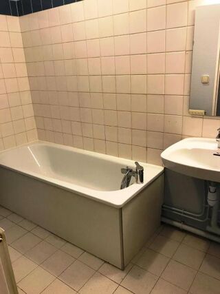  Appartement à louer 2 pièces 47 m²