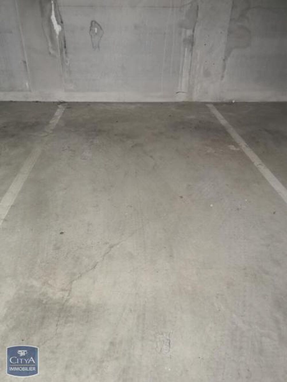 location Parking / Garage - 12 m² Nice (06200)