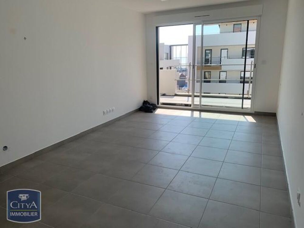 location Appartement - 3 pièce(s) - 61 m² Marseillan (34340)