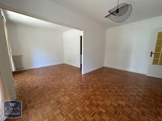  Appartement à louer 2 pièces 48 m²