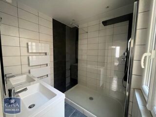  Appartement � louer 2 pi�ces 56 m�