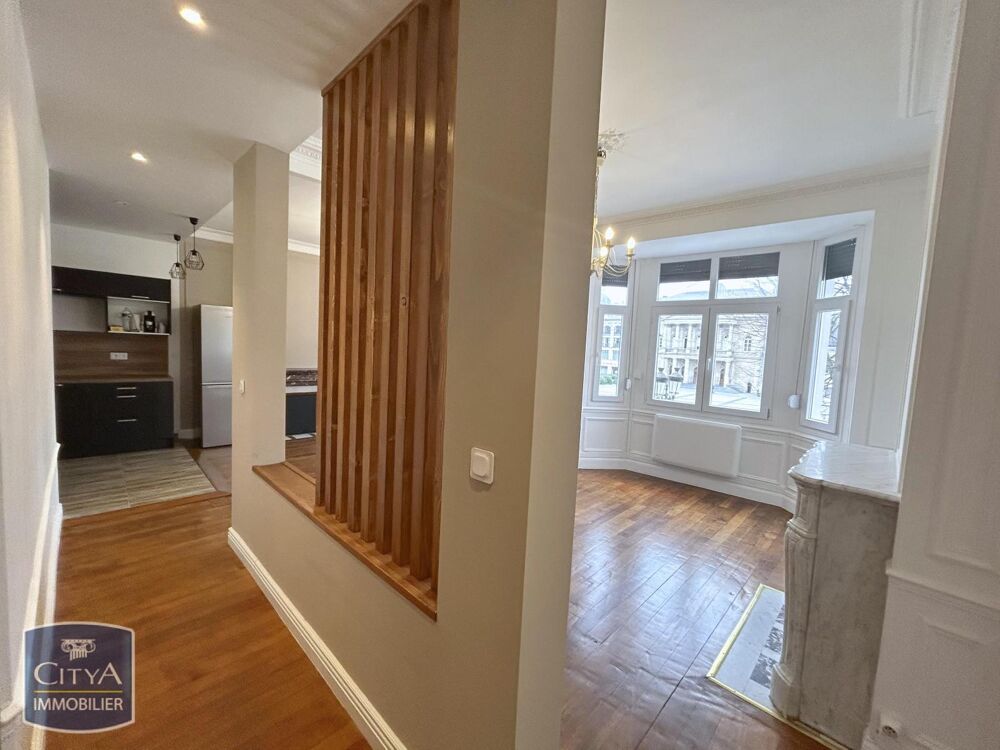 location Appartement - 2 pièce(s) - 56 m² Saint-Quentin (02100)
